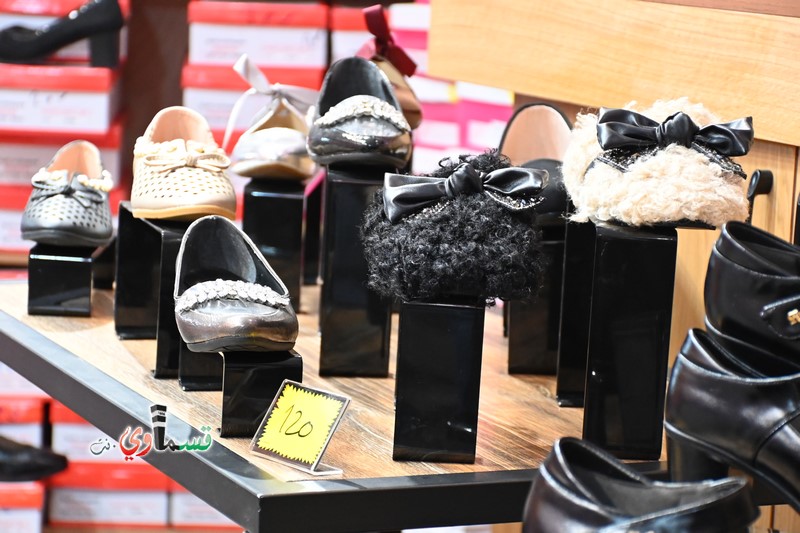 افتتاح احذية نرمين بحلته الجديدة في مدينة كفرقاسم بمشاركة واسعة وحملة تنزيلات كبيرة .. 